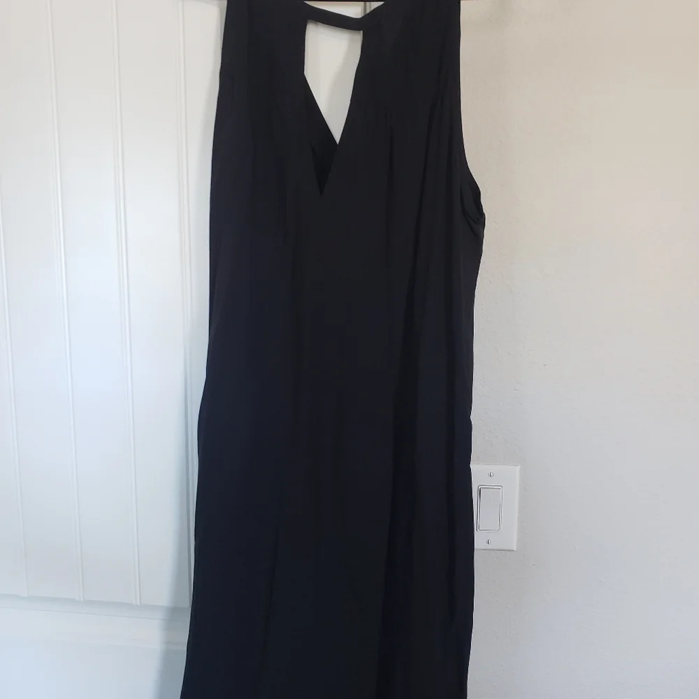 Old navy black dress - Picture 2 of 4